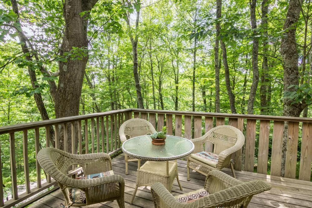 Villa A Treetop Escape à Blowing Rock Extérieur photo